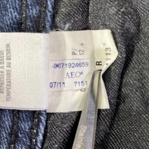 American Eagle Jeans Womens 4 Original Boot Cut Mid Rise Dark Wash Y2K Denim - Picture 6 of 14